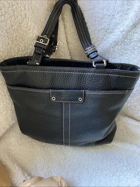 Coach Vintage Hamilton Black Pebbled Leather Tote Bag F13089